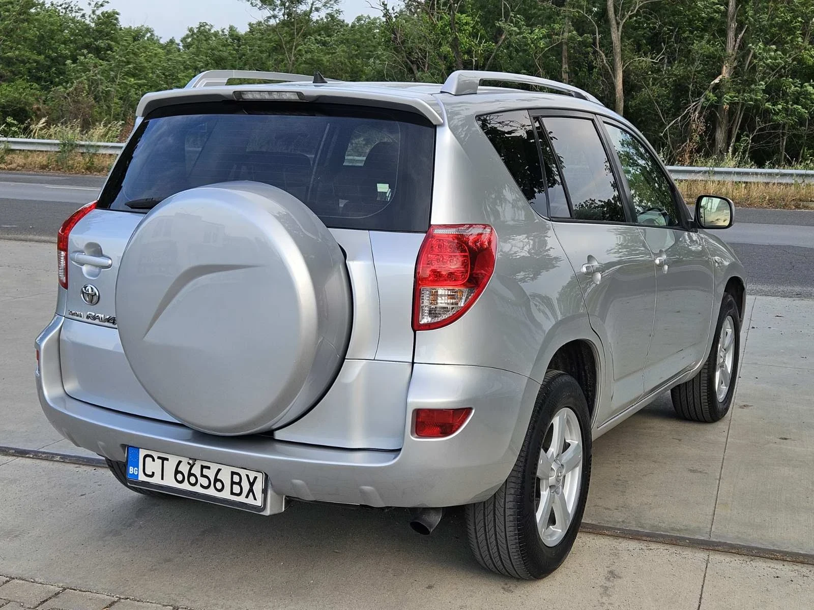 Toyota Rav4 2.2D4D* 136hp - изображение 4