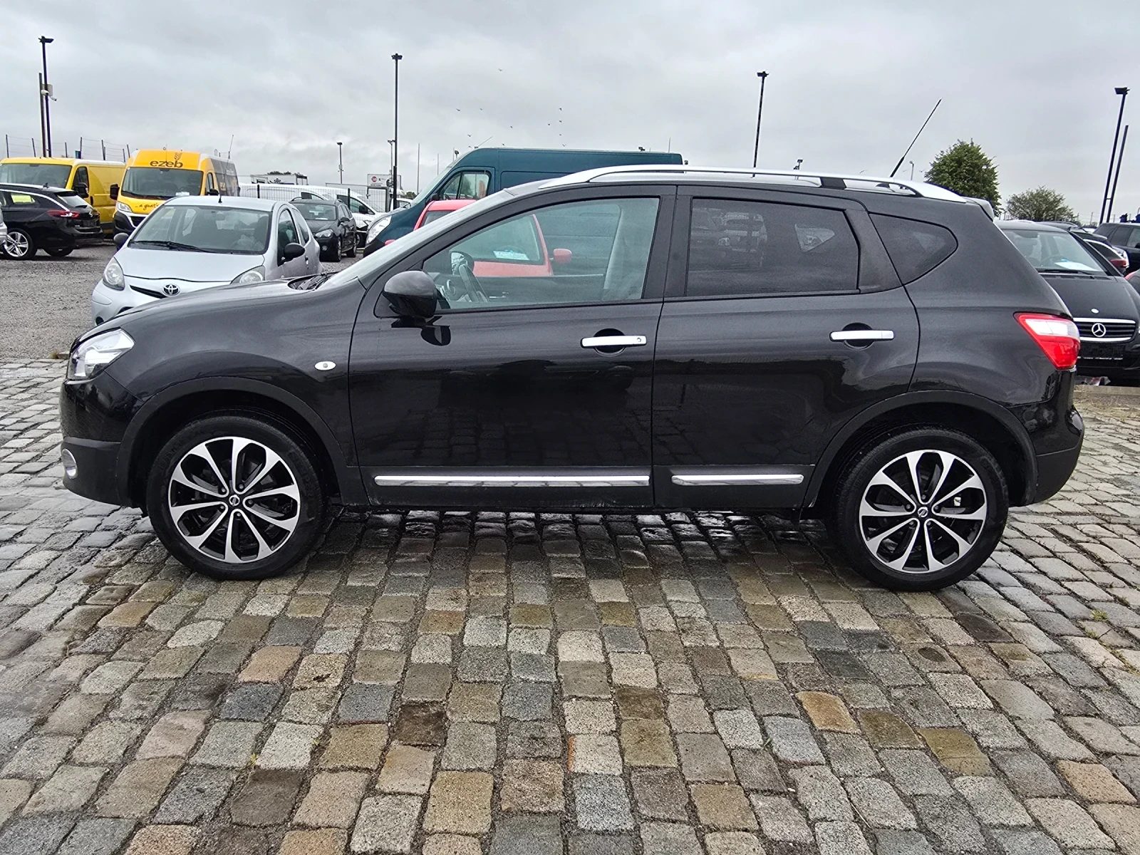 Nissan Qashqai 2.0D 150кс 4х4 50924 км. EURO 5 - изображение 4