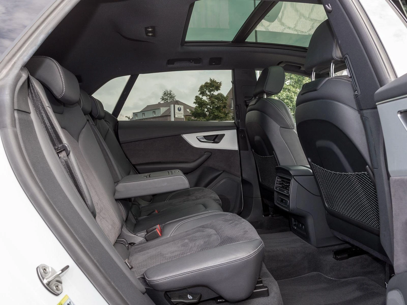 Audi Q8 60 TFSIe/PLUGIN/FACE/S-LINE/BLACK OPTIC/MATRIX/360 | Mobile.bg   14