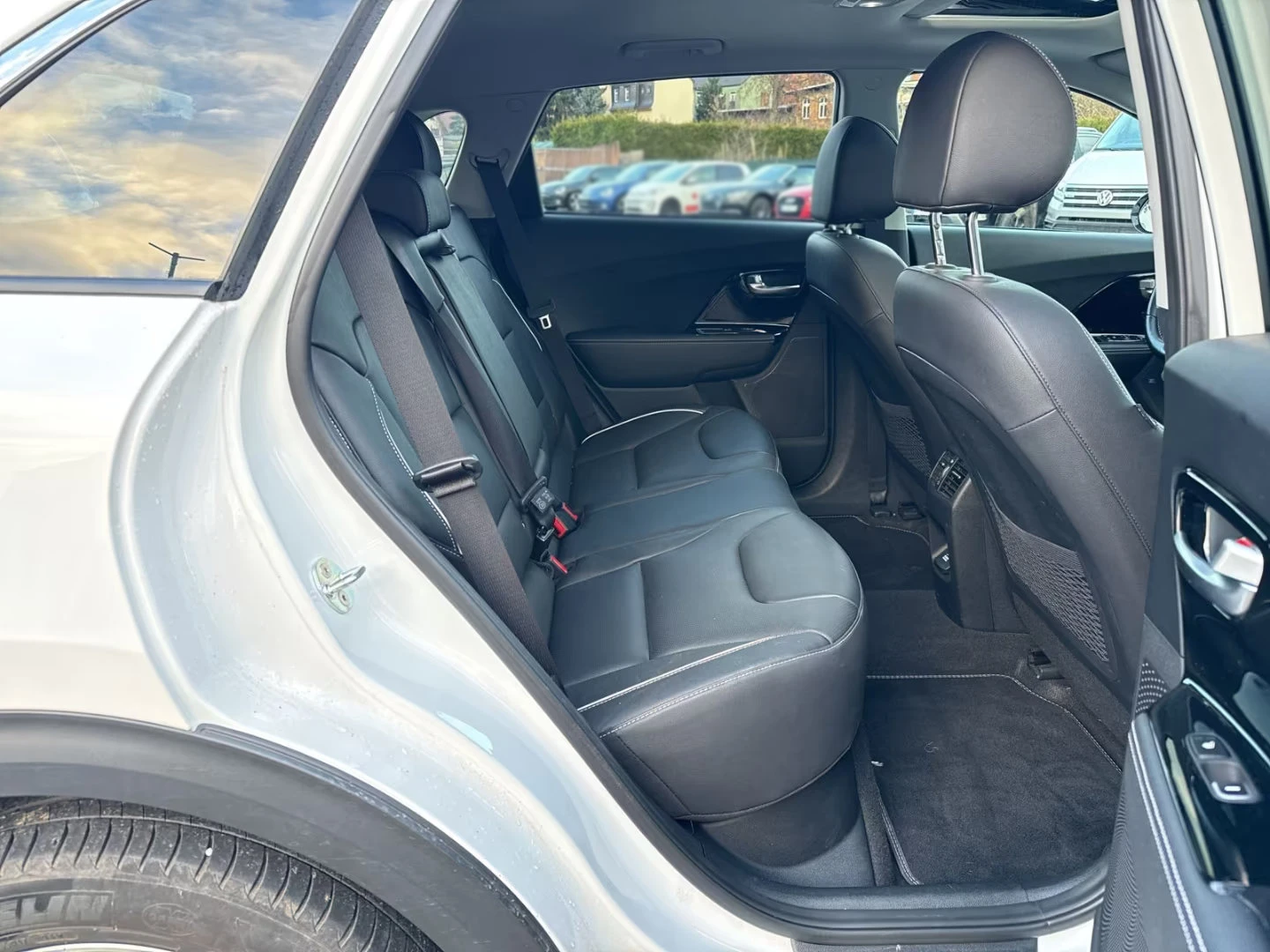 Kia Niro e-SPIRIT/204HP/DIGITAL/NAVI/ACC/CPLAY/KLESS/982f | Mobile.bg � ����������� 15