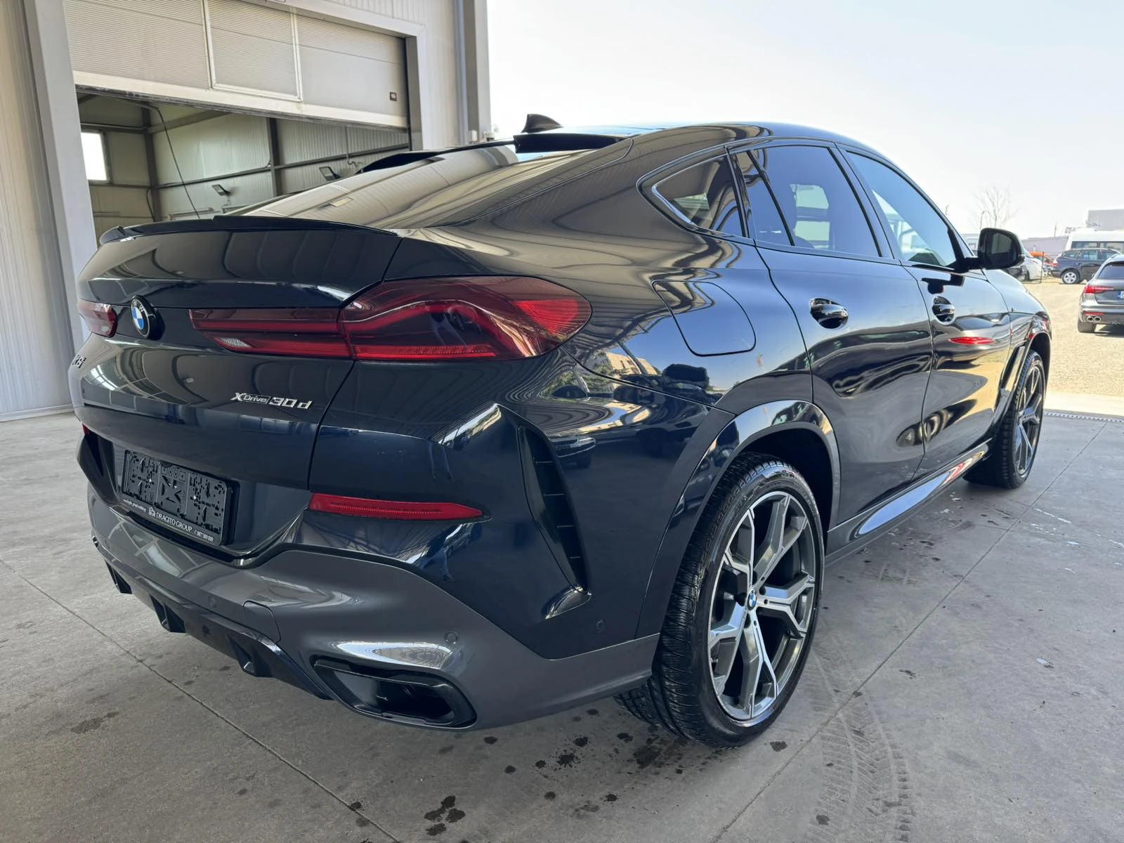 BMW X6 3.0* 286ps* Xdrive* 55��.��* M Performance* Distr* | Mobile.bg � ����������� 5