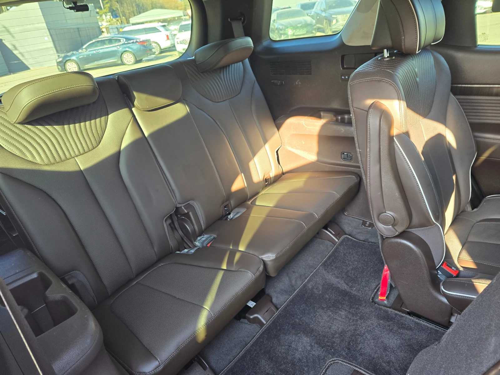 Hyundai Palisade 2.2D AWD, снимка 10 - Автомобили и джипове - 54714557
