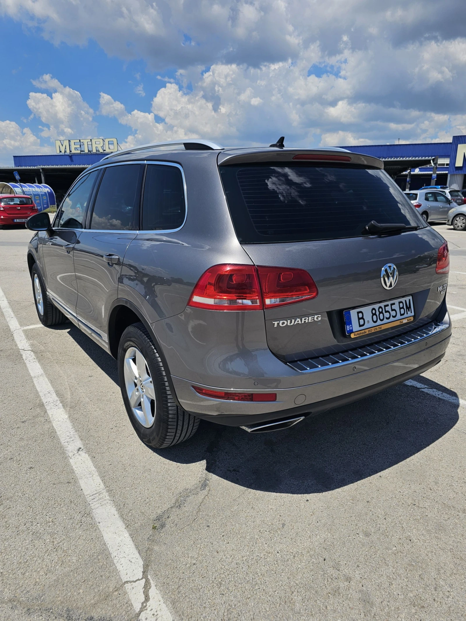 VW Touareg, снимка 2 - Автомобили и джипове - 54996812