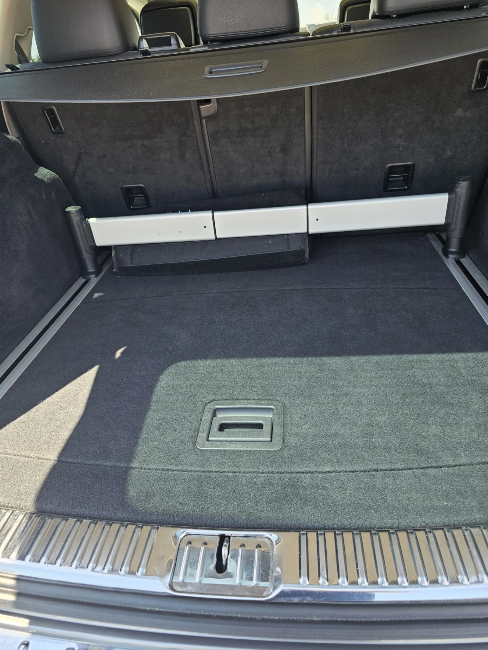 VW Touareg, снимка 13 - Автомобили и джипове - 54996812