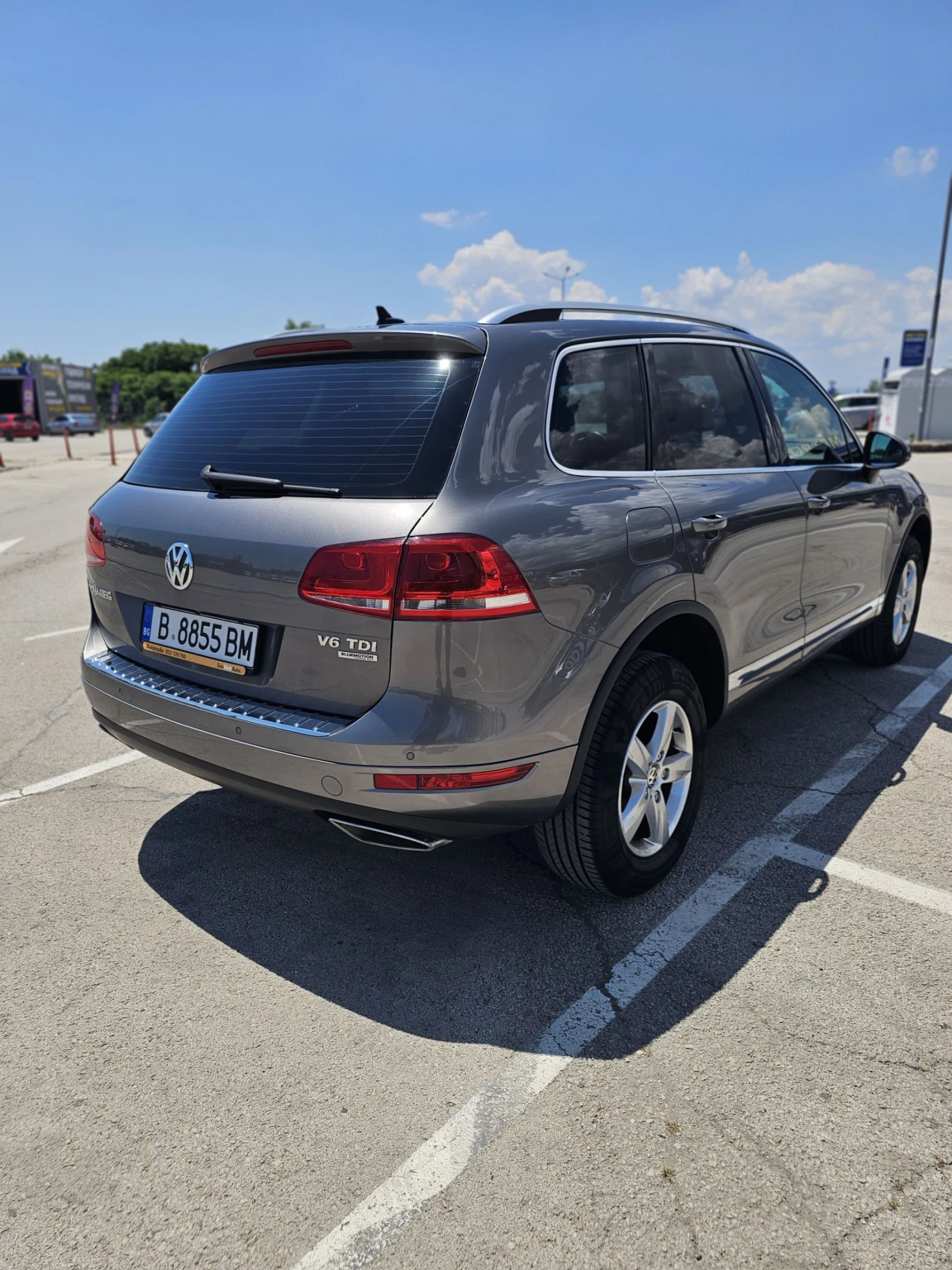 VW Touareg, снимка 3 - Автомобили и джипове - 54996812