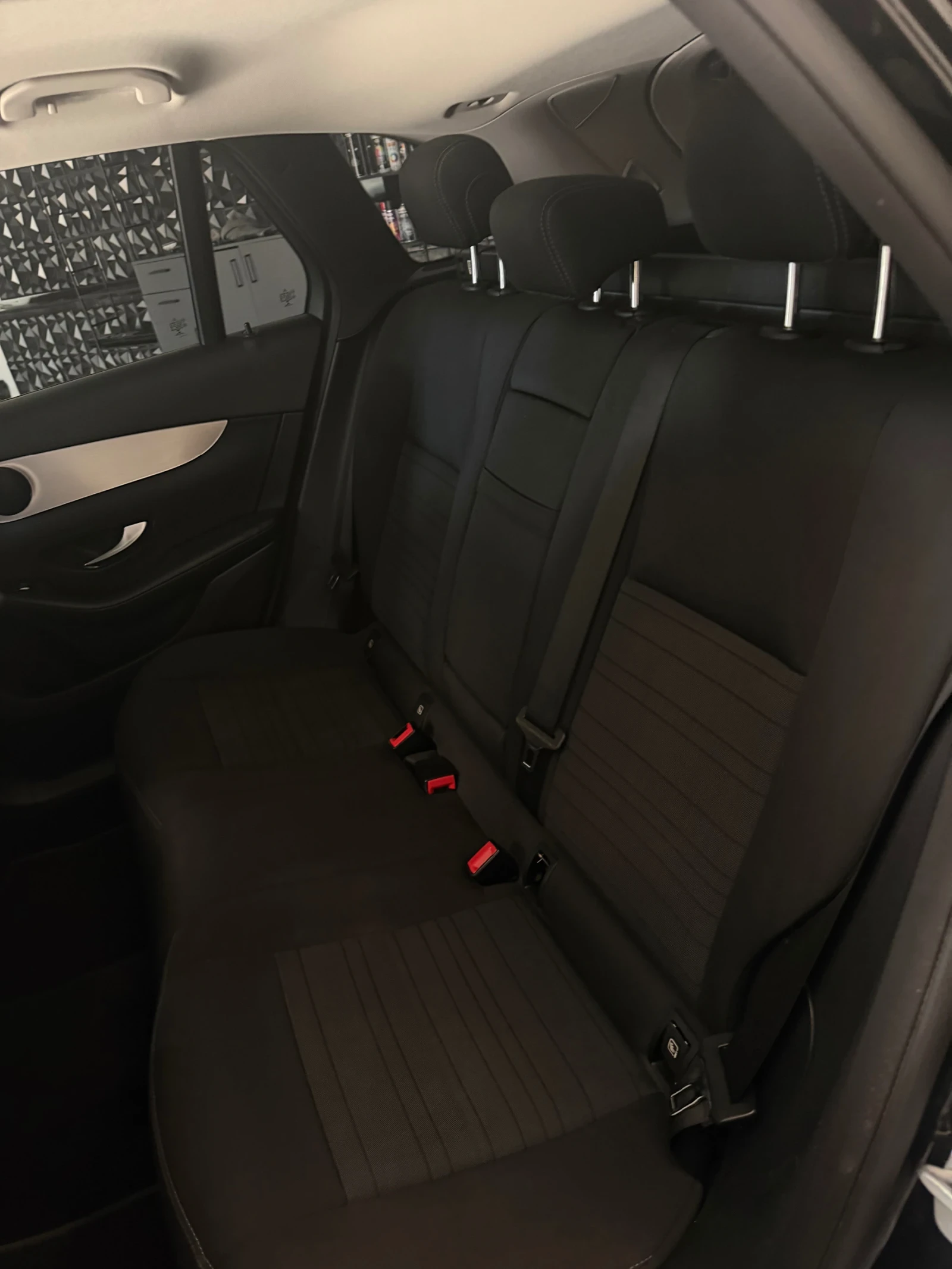 Mercedes-Benz GLC 250 4matic, снимка 13 - Автомобили и джипове - 56121309