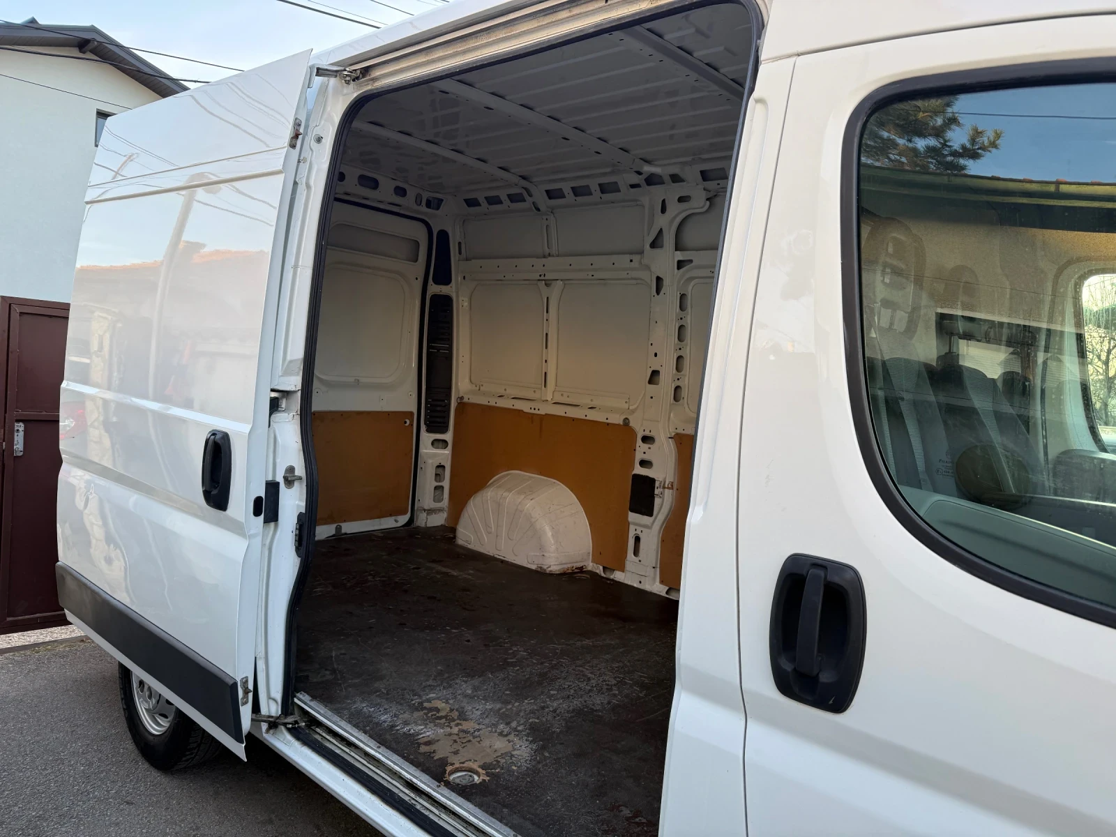 Peugeot Boxer 2.2HDI 120HP L2H2, снимка 14 - Бусове и автобуси - 53774606