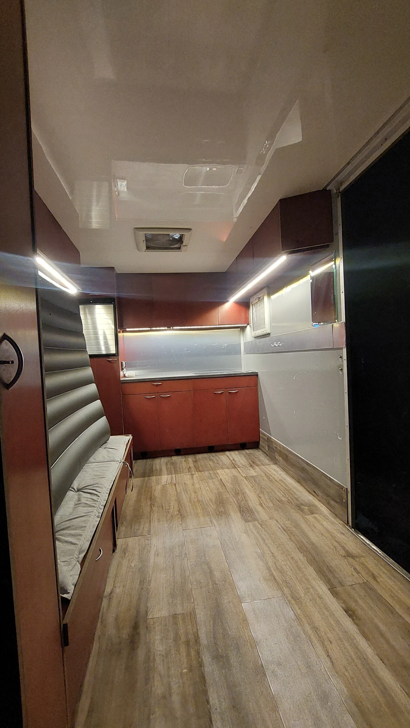 Iveco 35 35-14 | Mobile.bg � ����������� 4