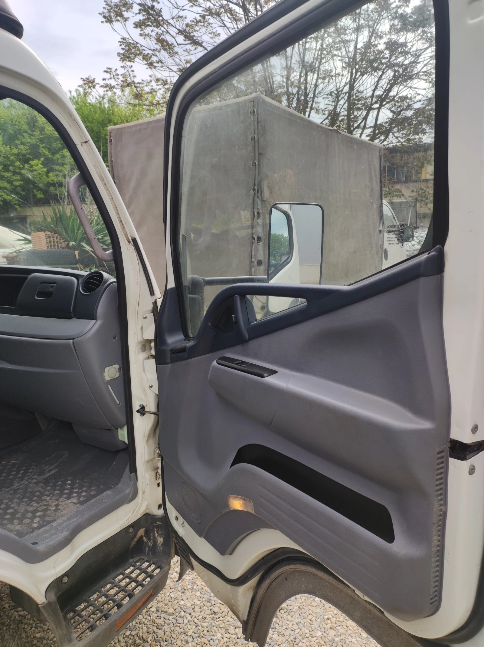 Mitsubishi Fuso  | Mobile.bg   11