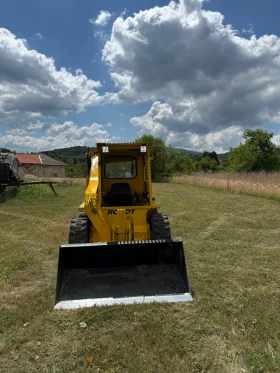        JCB Robot165