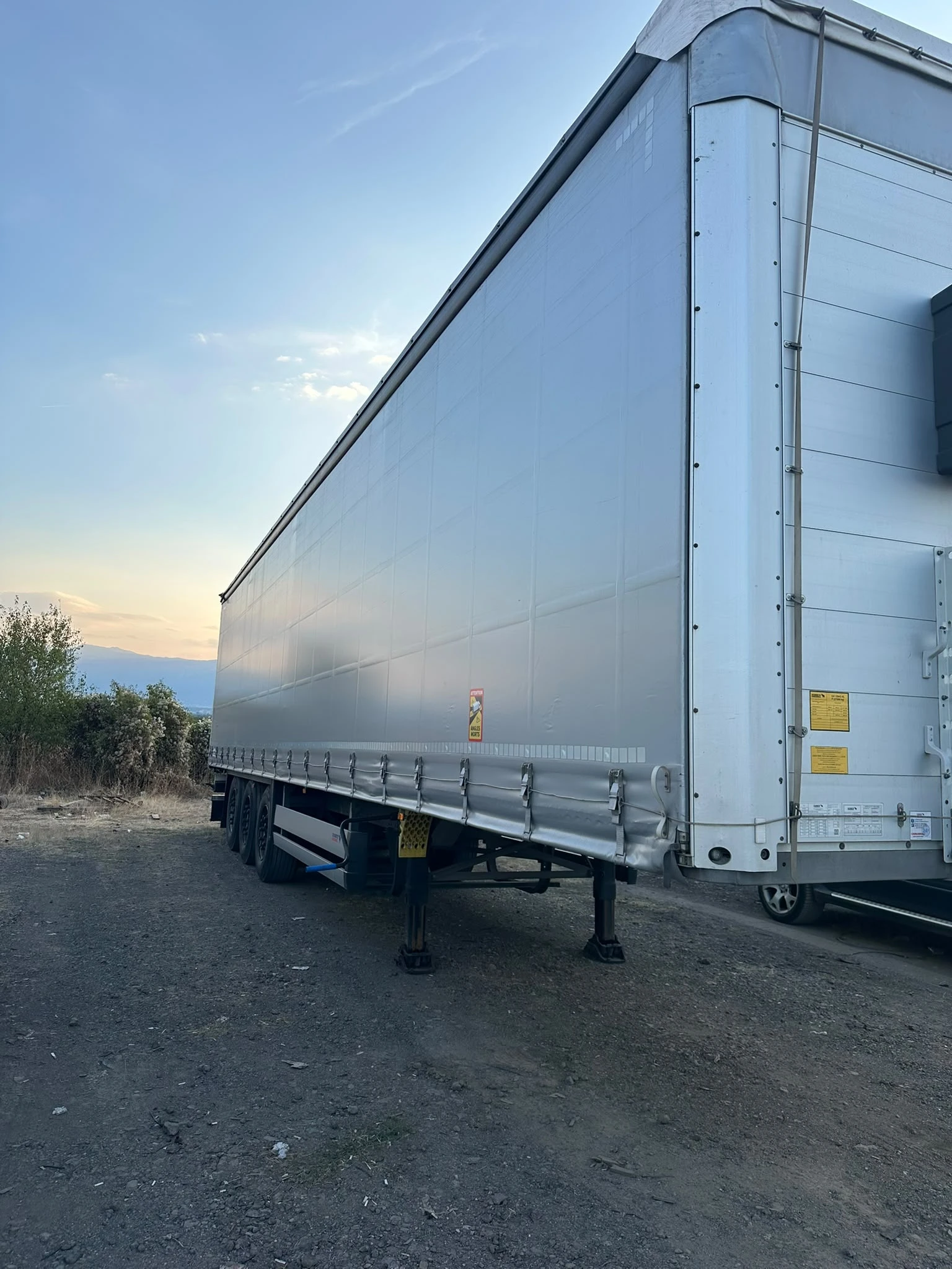 Полуремарке Schmitz SCB S3T, снимка 9 - Ремаркета - 56176265