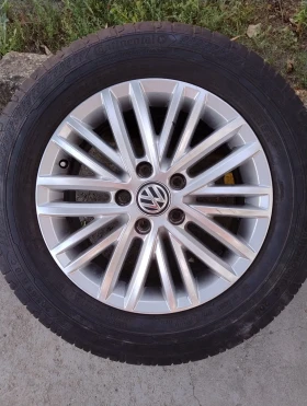        205/65R16  VW Multivan