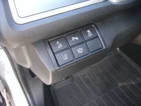 Honda Civic 1, 6d executive, снимка 13