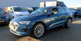 Audi E-Tron 55 ГАРАНЦИЯ QUATTRO 95KWH 408КС. ПАНОРАМА КАМЕРИ , снимка 1