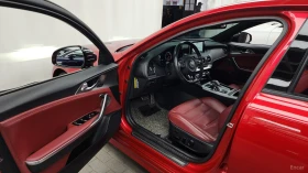 Kia Stinger 3.3Т GT* ОБДУХ* AWD* 360* HUD* PANO* АВТОКРЕДИТ, снимка 10