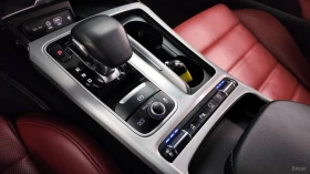 Kia Stinger 3.3Т GT* ОБДУХ* AWD* 360* HUD* PANO* АВТОКРЕДИТ, снимка 9