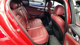 Kia Stinger 3.3Т GT* ОБДУХ* AWD* 360* HUD* PANO* АВТОКРЕДИТ, снимка 12