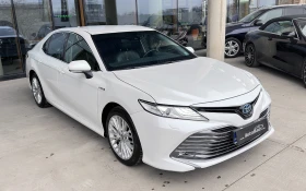 Toyota Camry 2.5 Hybrid CVT, снимка 1