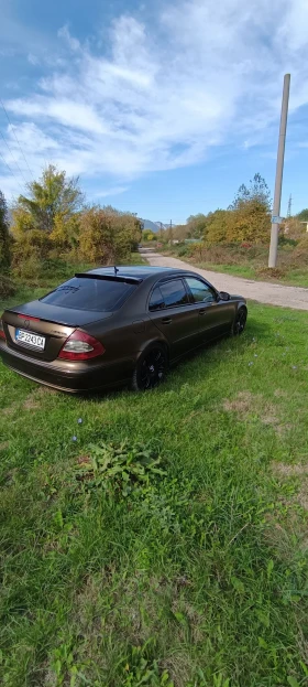 Mercedes-Benz E 200 Авангард , снимка 2