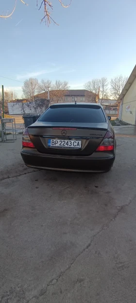 Mercedes-Benz E 200 Авангард , снимка 6