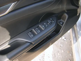 Honda Civic 1, 6d executive - 29900 лв. / 15287.63 € - 52123895 14