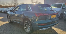 Audi E-Tron 55 ГАРАНЦИЯ QUATTRO 95KWH 408КС. ПАНОРАМА КАМЕРИ  | Auto.bg — изображение 4