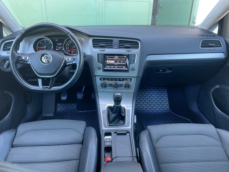 VW Golf R-line, снимка 11 - Автомобили и джипове - 45730018