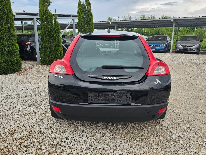 Volvo C30 1, 6 КЛИМАТРОНИК !! РЕАЛНИ 97000 КМ., снимка 4 - Автомобили и джипове - 45692933