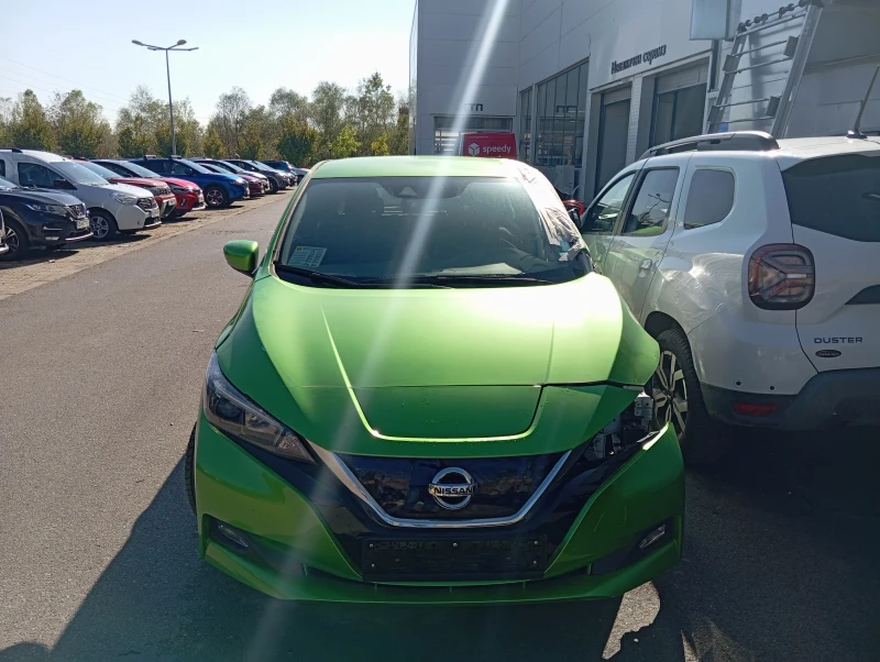 Nissan Leaf , снимка 1 - Автомобили и джипове - 47364056