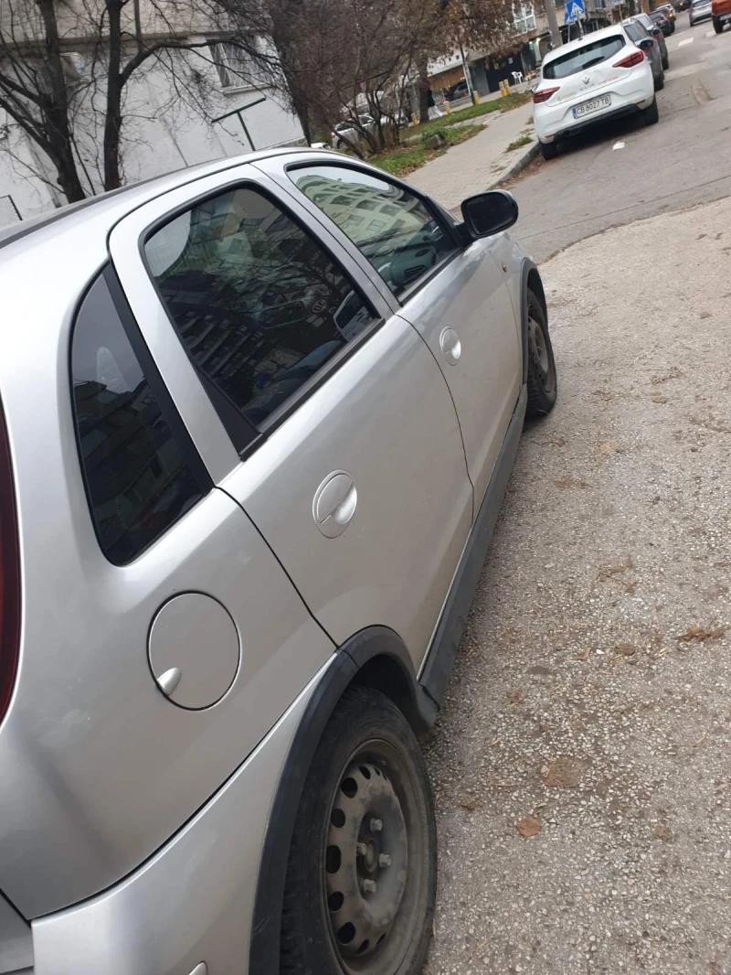 Opel Corsa 1.4dci, снимка 3 - Автомобили и джипове - 48602258