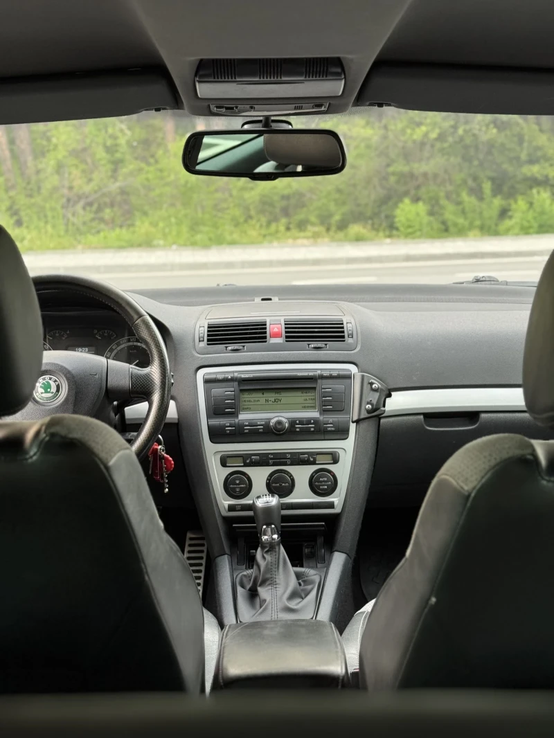 Skoda Octavia Vrs, снимка 9 - Автомобили и джипове - 52426900