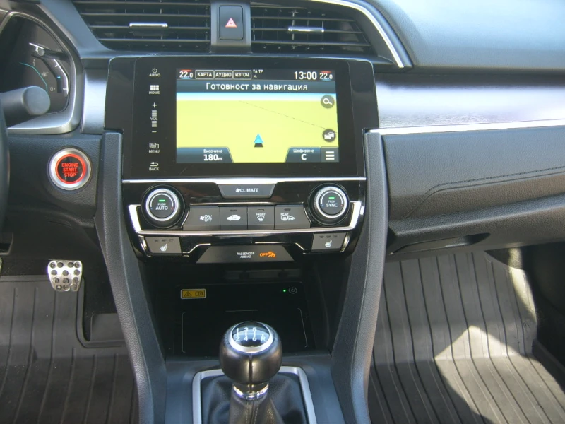 Honda Civic 1, 6d executive, снимка 9 - Автомобили и джипове - 52483488