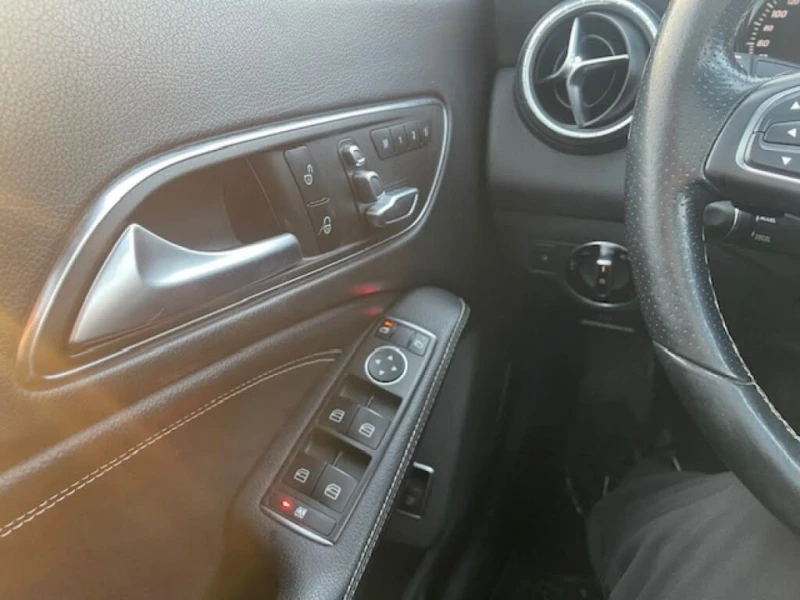 Mercedes-Benz CLA 250 4MATIC/ПОДГРЕВ/ШИБЕДАХ/START-STOP/ПАМЕТ, снимка 10 - Автомобили и джипове - 52751504