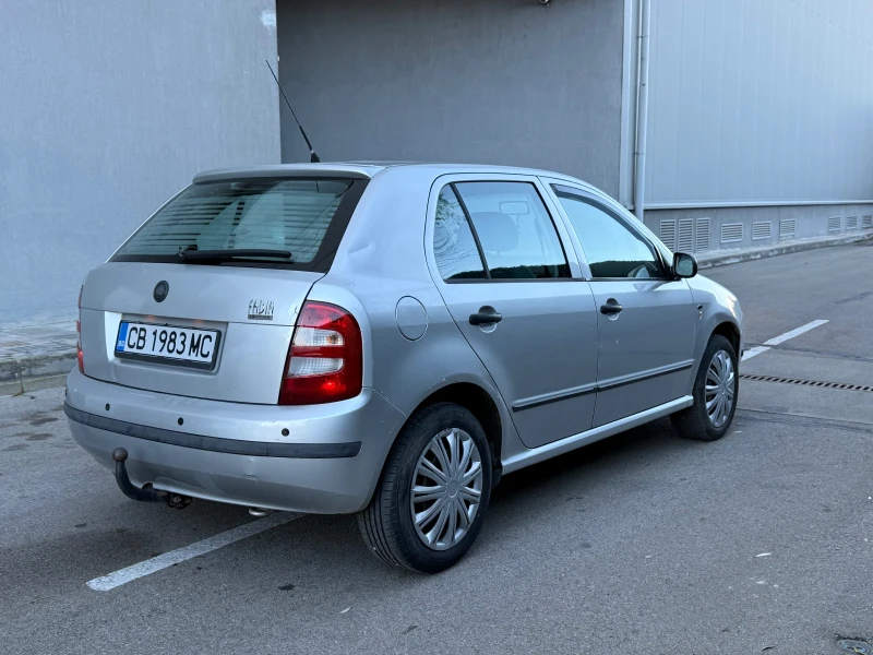 Skoda Fabia 1.4, снимка 5 - Автомобили и джипове - 52790898