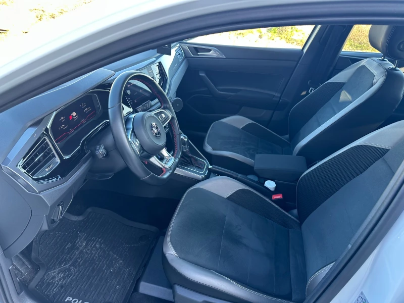VW Polo GTI 2.0 TSI DSG , снимка 11 - Автомобили и джипове - 52836336