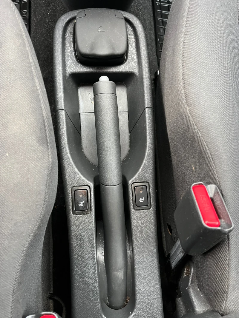 Suzuki Splash 1.0, снимка 14 - Автомобили и джипове - 53118399