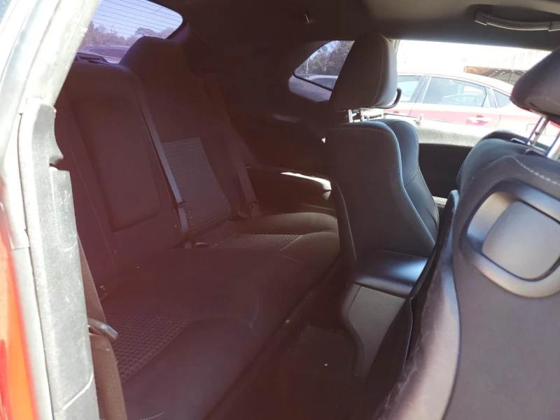 Dodge Challenger * RT* 5.7 HEMI* , снимка 10 - Автомобили и джипове - 53432080