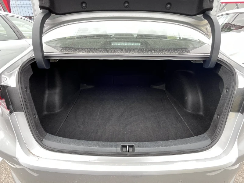 Toyota Corolla, снимка 5 - Автомобили и джипове - 53487074