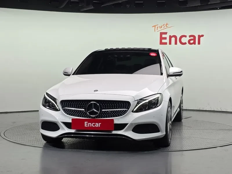 Mercedes-Benz C 220 W205 D Avantgarde, снимка 3 - Автомобили и джипове - 55573900