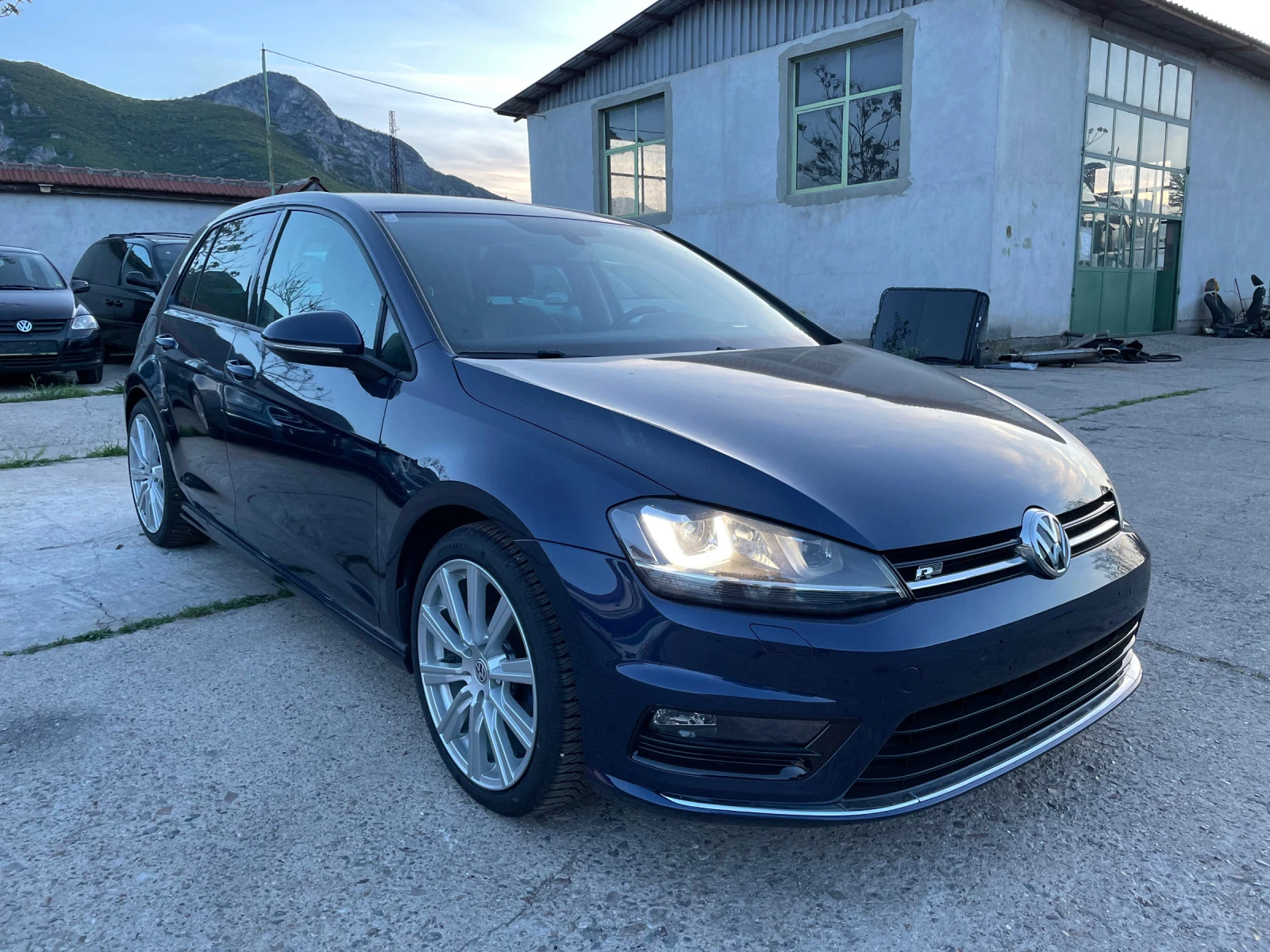 VW Golf R-line - изображение 7