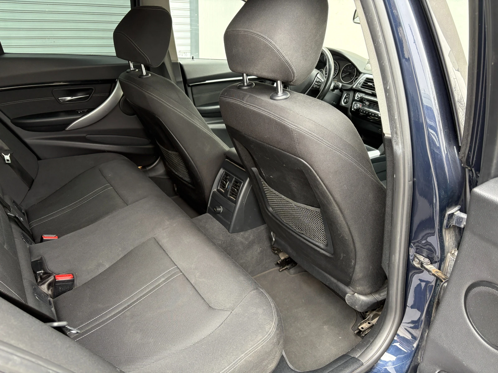 BMW 320 | Mobile.bg   12