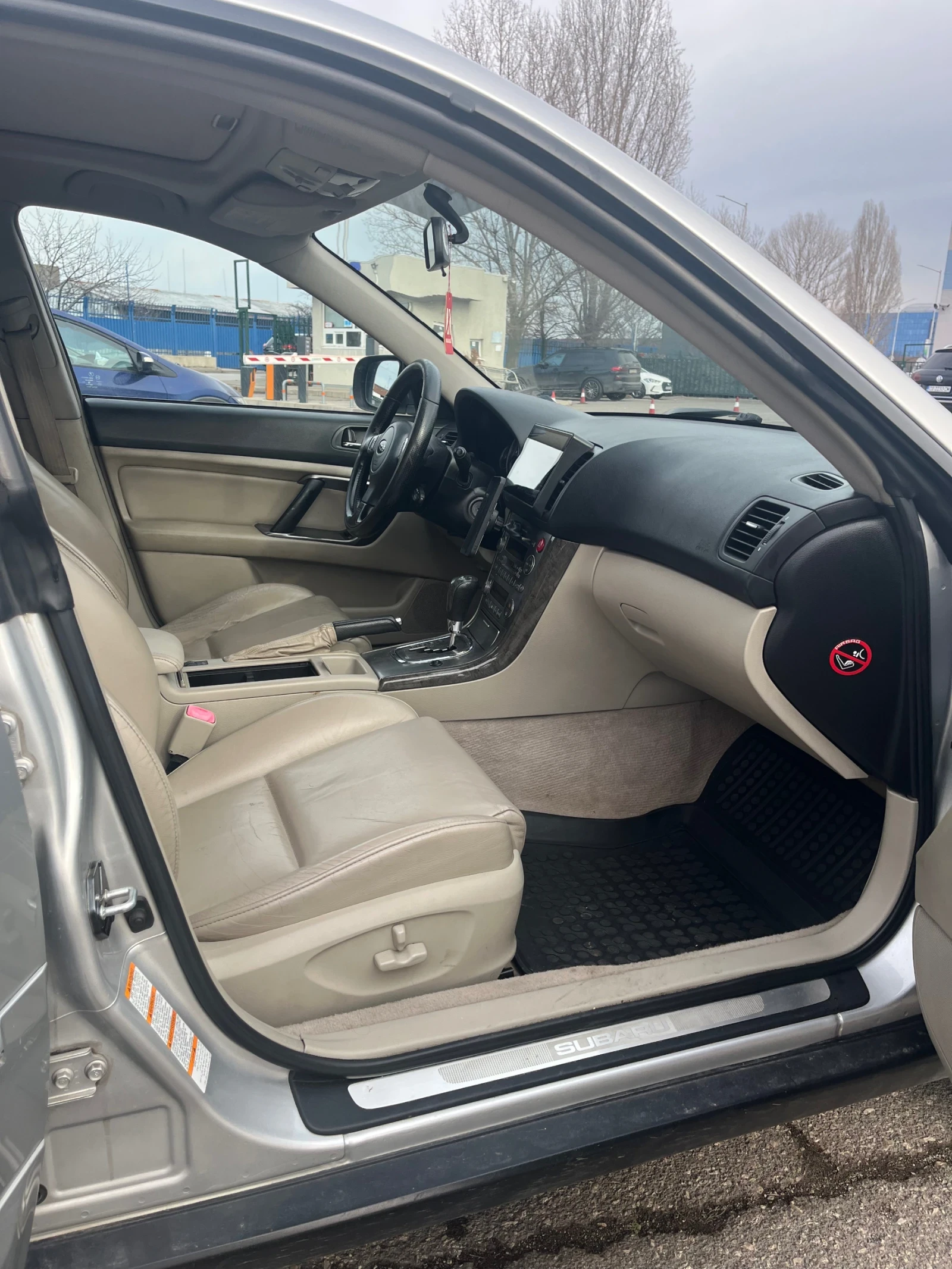 Subaru Outback H6 - изображение 6