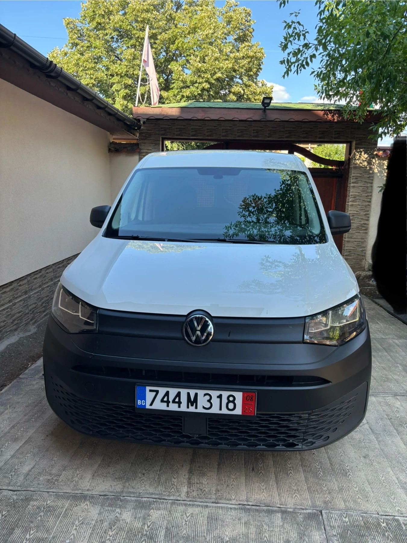 VW Caddy 2.0TDI  - изображение 2