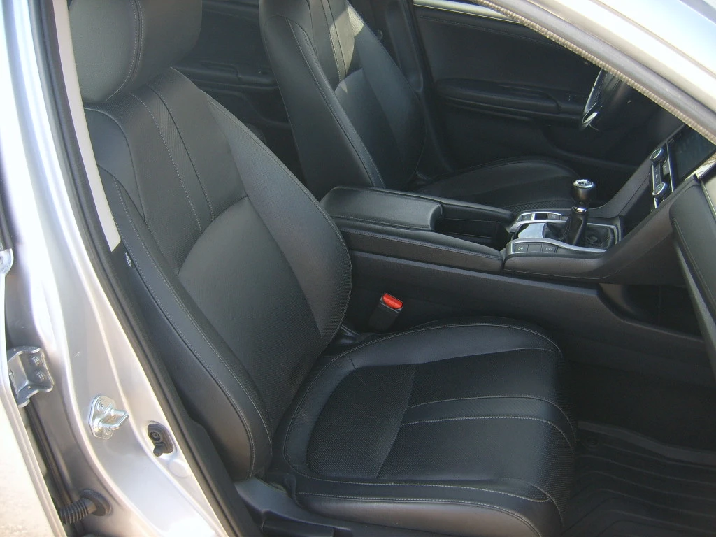 Honda Civic 1, 6d executive - изображение 6