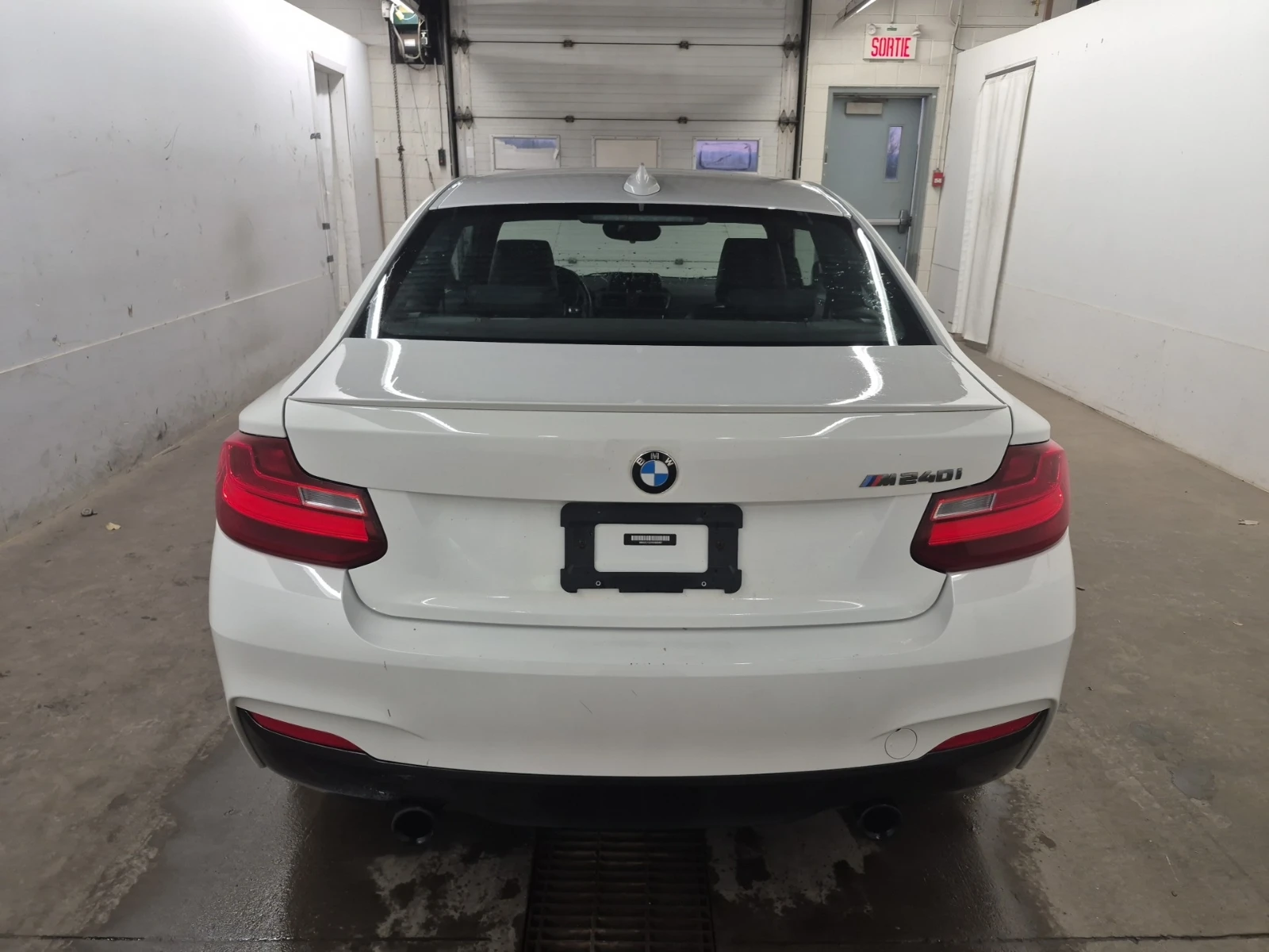 BMW 240 * CARFAX * БЕЗ ПЪРВОНАЧАЛНА ВНОСКА - изображение 5