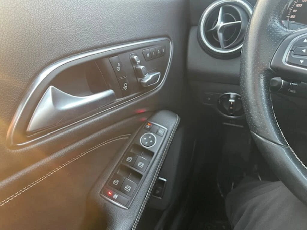 Mercedes-Benz CLA 250 4MATIC/ПОДГРЕВ/ШИБЕДАХ/START-STOP/ПАМЕТ - изображение 10