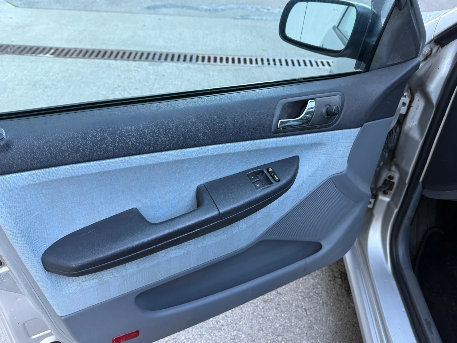 Skoda Fabia 1.4 - изображение 7