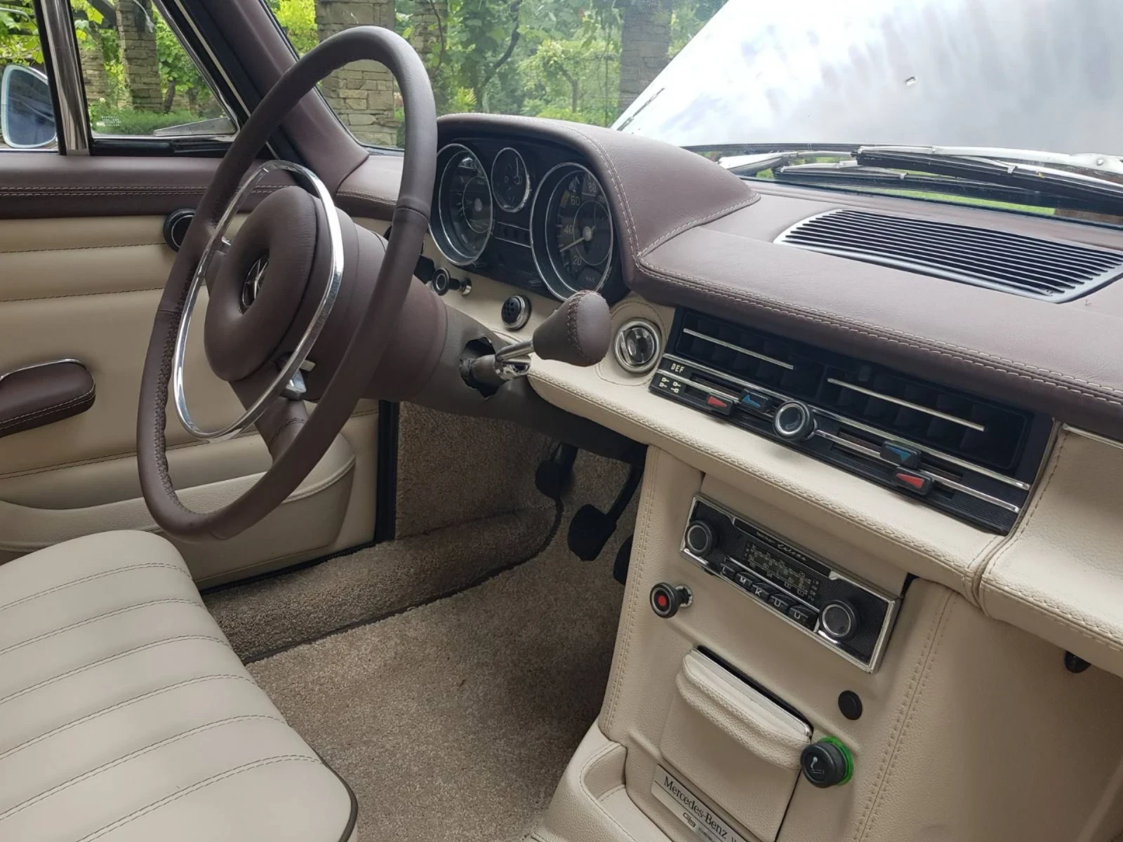 Mercedes-Benz 115  - изображение 5