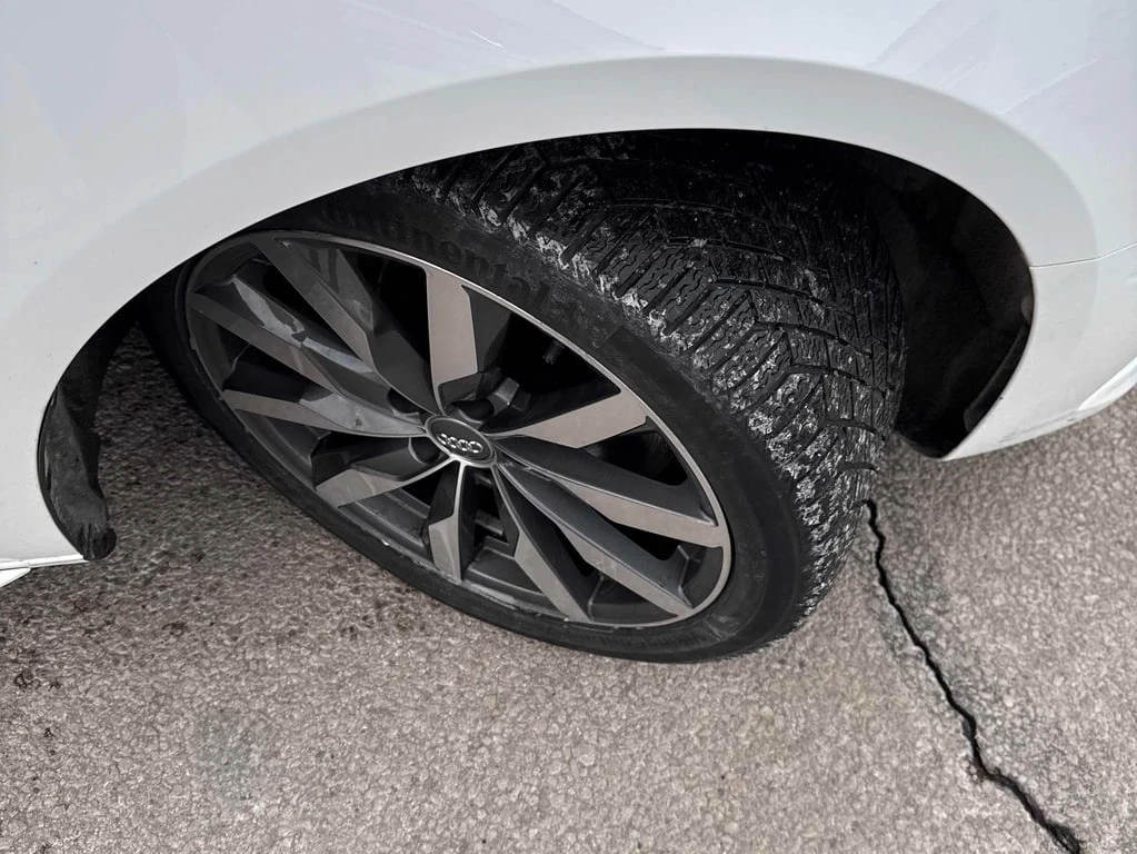 Audi A4 Komfort * CARFAX * ПОДГРЕВИ* ШИБИДАХ - изображение 6