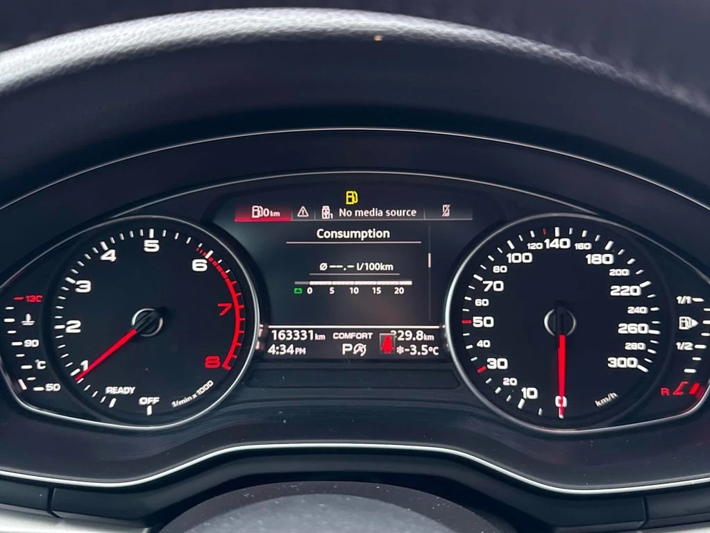 Audi A4 Komfort * CARFAX * ПОДГРЕВИ* ШИБИДАХ - изображение 8